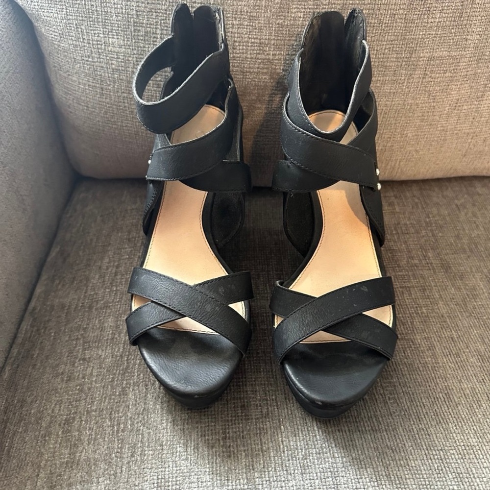 Bar III Wedges